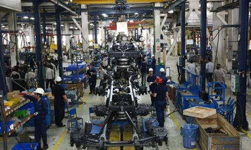 زمزمه نرخ بهره بالا سرنوشت تولید چه می شود