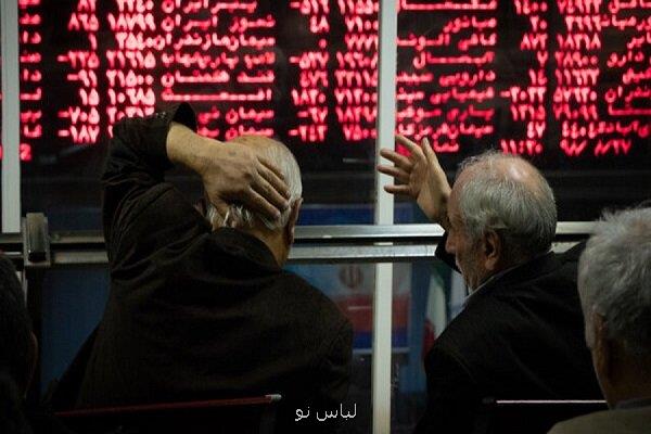 وزیر اقتصاد باید نیروهای ناکارآمد را جابه جا کند