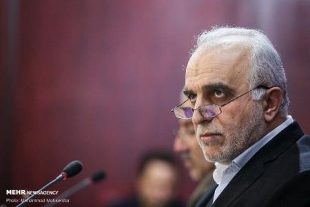 گمرك برای صادرات باید فرش قرمز پهن كند